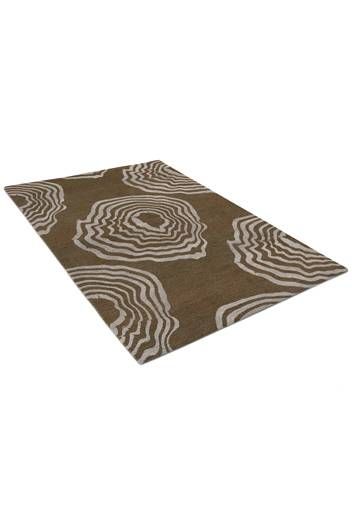 Mountain - Yama 山 Rug by Louise Carrier