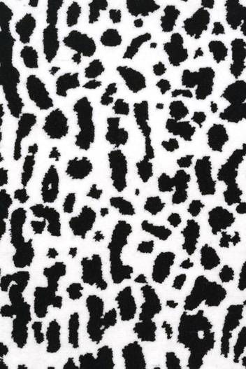 Sand - Suna 砂 Rug by Louise Carrier